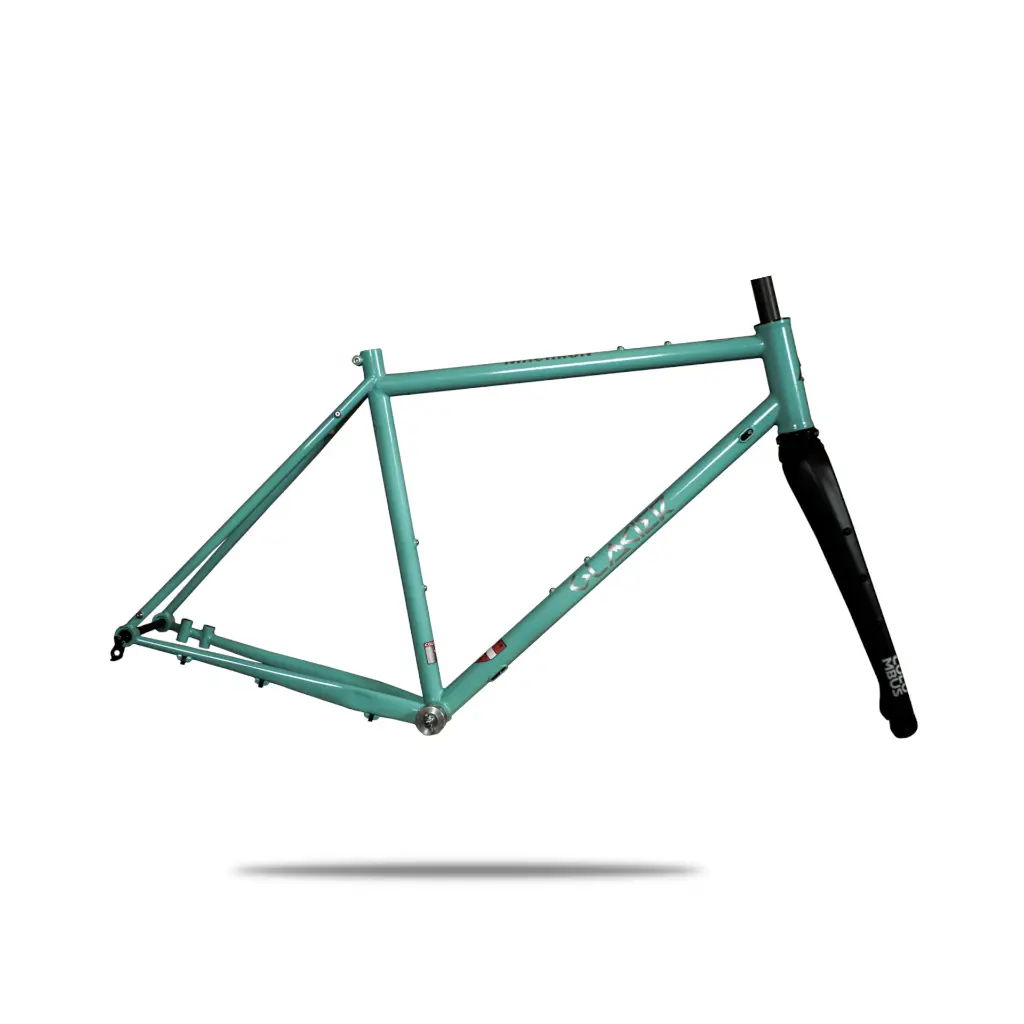 macaron_cadre_seafoam_fondblanc_futuraX+_shadow.webp